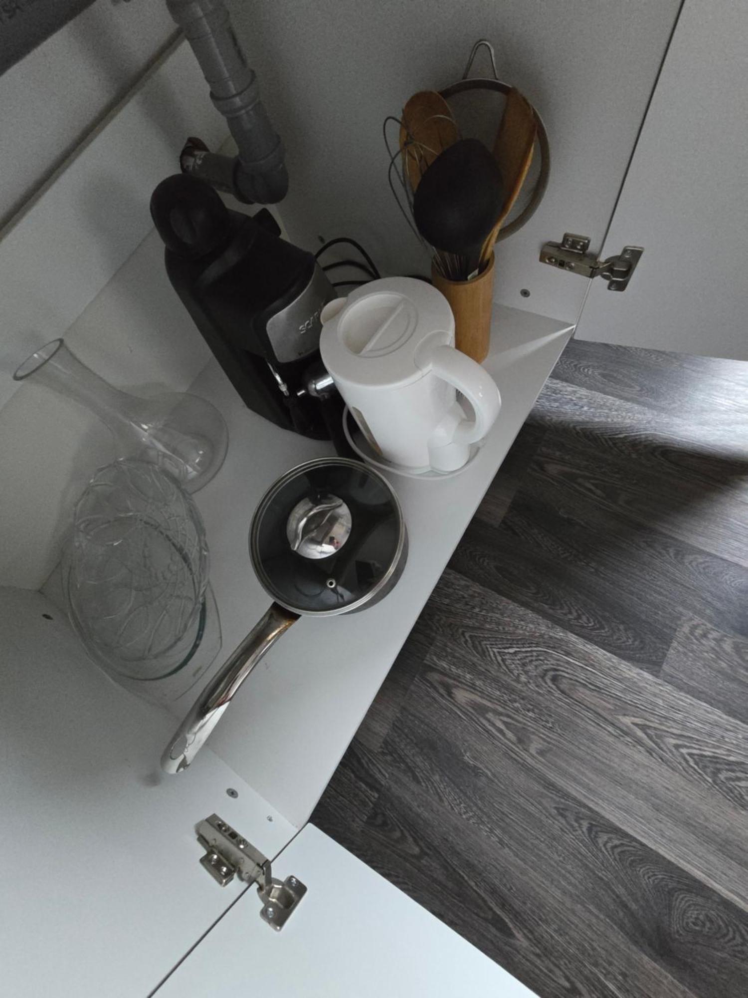 Dd Residence Otopeni Eksteriør billede